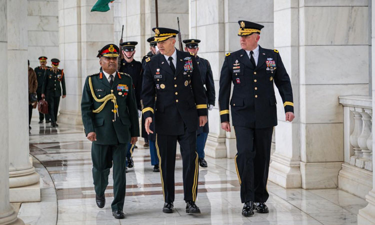 அமெரிக்க ராணுவ அதிகாரிகளுடன் இந்திய ராணுவ தளபதி உயர்மட்ட ஆலோசனை