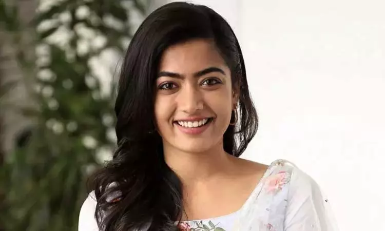 போர்ப்ஸ் வெளியிட்டுள்ள 30 வயதுக்குட்பட்ட பிரபலங்களின் பட்டியலில் இடம்பிடித்த ராஷ்மிகா மந்தனா போர்ப்ஸ் வெளியிட்டுள்ள 30 வயதுக்குட்பட்ட பிரபலங்களின் பட்டியலில் இடம்பிடித்த ராஷ்மிகா மந்தனா