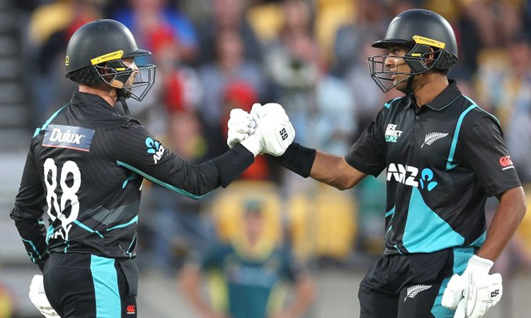 முதல் டி20 ; ரச்சின் ரவீந்திரா அதிரடி - ஆஸ்திரேலியாவுக்கு இமாலய இலக்கு நிர்ணயித்த நியூசிலாந்து