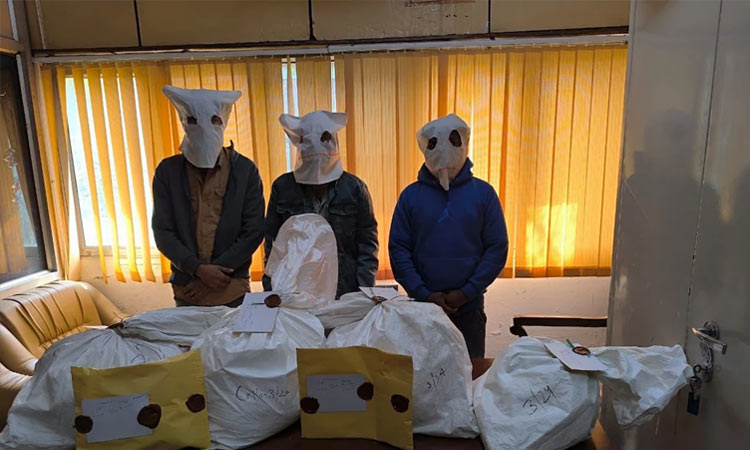 ரூ.2 ஆயிரம் கோடி போதை பொருள் கடத்தல்; தமிழ் பட தயாரிப்பாளருக்கு தொடர்பு?