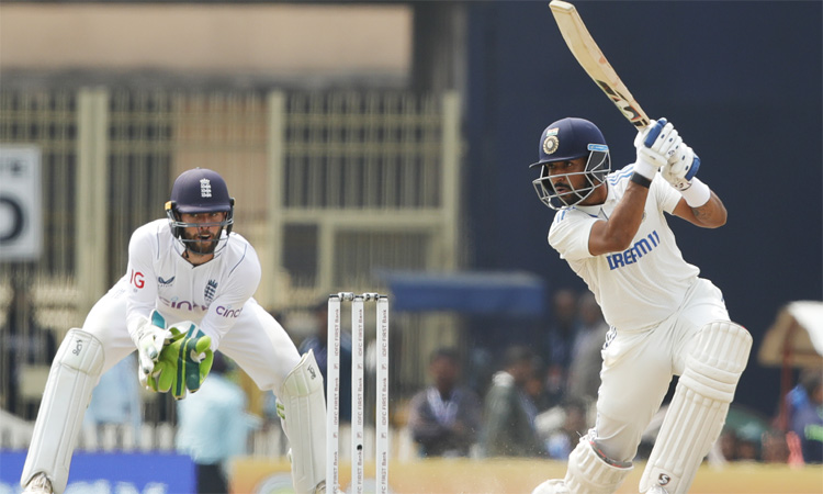 துருவ் ஜூரெல் அபாரம்: இந்திய அணி முதல் இன்னிங்சில் 307 ரன்களுக்கு ஆல்-அவுட்