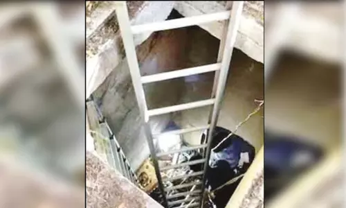 திருவனந்தபுரத்தில் கேரள பல்கலைக்கழக வளாக தண்ணீர் தொட்டிக்குள் ஆணின் எலும்புக்கூடு - போலீசார் தீவிர விசாரணை