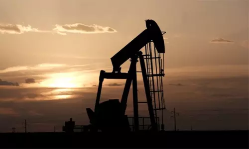 கச்சா எண்ணெய் மீதான சிறப்பு கூடுதல் கலால் வரியை உயர்த்தியது மத்திய அரசு