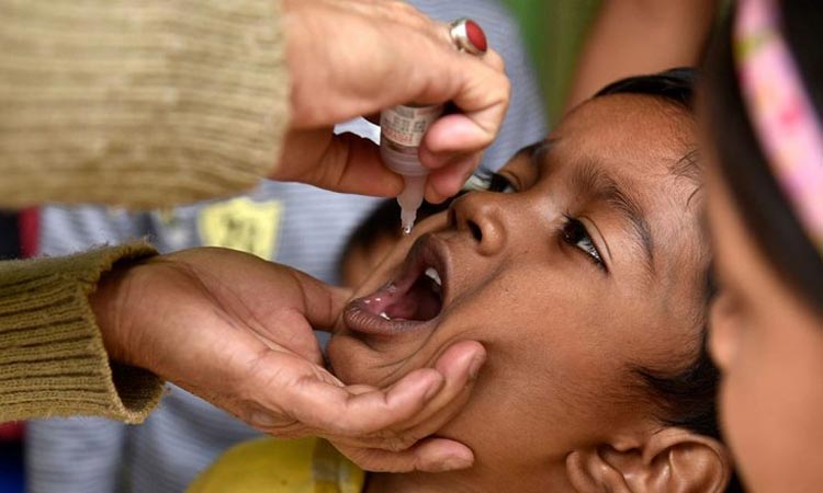 கேரளாவில் போலியோ தடுப்பு சொட்டு மருந்து முகாம்