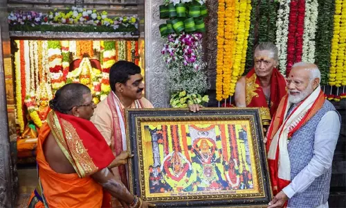 உஜ்ஜையினி மகாகாளி கோவிலில் பிரதமர் மோடி வழிபாடு