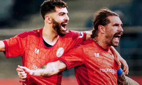 ஐ.எஸ்.எல். கால்பந்து: பஞ்சாப் எப்.சி. - கோவா அணிகளுக்கு இடையிலான ஆட்டம் டிரா