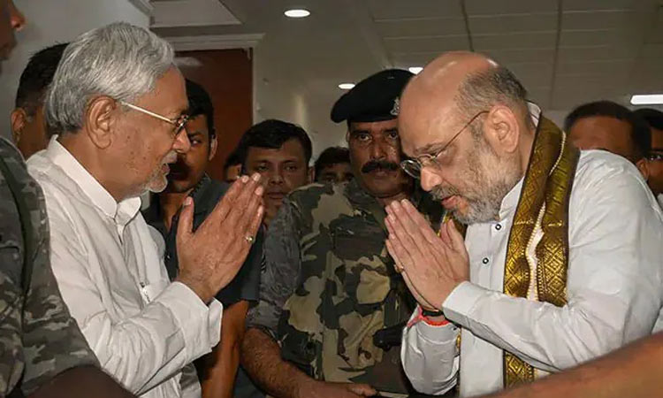 பீகாரில் தொகுதி பங்கீட்டை முடித்தது தேசிய ஜனநாயக  கூட்டணி