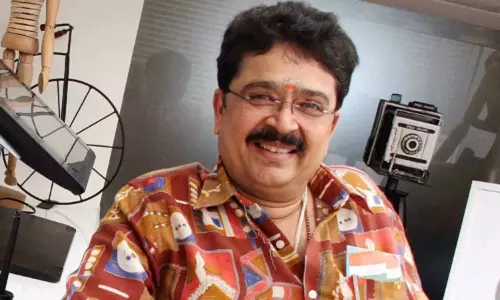 நடிகர் எஸ்.வி.சேகருக்கு விதிக்கப்பட்ட  தண்டனை நிறுத்திவைப்பு