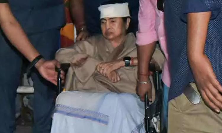 மம்தா பானர்ஜி நலமுடன் உள்ளார்.. மருத்துவர்கள் தகவல்