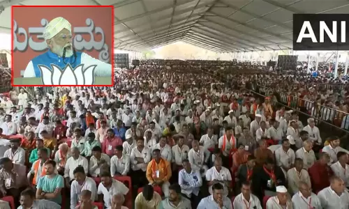 கர்நாடகாவில் சமூக விரோத சக்திகளுக்கு பாதுகாப்பு வழங்கப்பட்டு உள்ளது: பிரதமர் மோடி கர்நாடகாவில் சமூக விரோத சக்திகளுக்கு பாதுகாப்பு வழங்கப்பட்டு உள்ளது: பிரதமர் மோடி