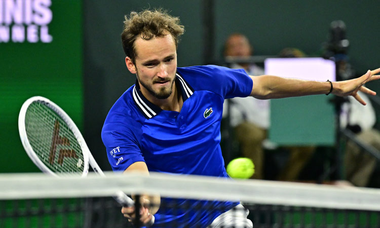 இண்டியன்வெல்ஸ் டென்னிஸ்; டேனியல் மெத்வதேவ் இறுதிப்போட்டிக்கு முன்னேற்றம்