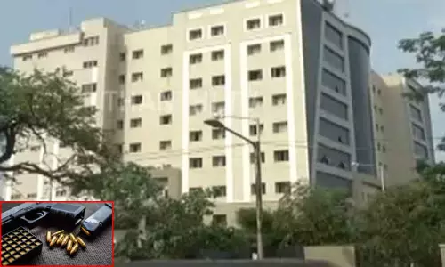 சென்னையில் உரிமம் பெற்ற 2,125 துப்பாக்கிகளை காவல் நிலையங்களில் ஒப்படைக்க உத்தரவு