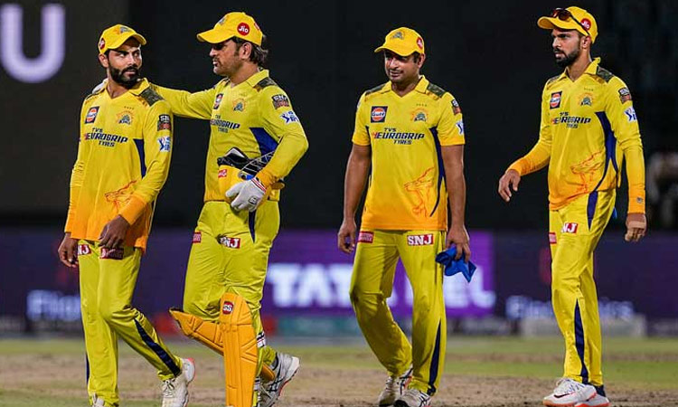 அவர்கள் அணியில் இருக்கும்போது கவலை எதற்கு - சி.எஸ்.கே. கேப்டன் பேட்டி