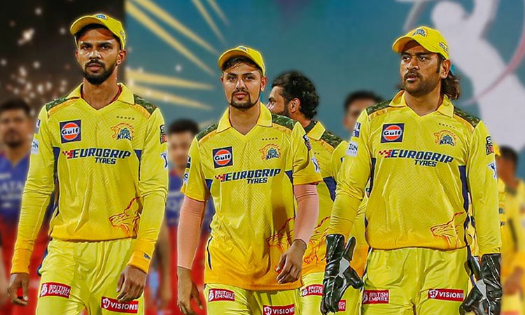 ஆர்.சி.பி. அணிக்கு எதிராக 16-வது ஆண்டாக சாதனையை தக்கவைத்துக்கொண்ட சி.எஸ்.கே