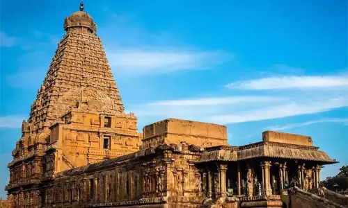 விடுமுறையில் குழந்தைகளை இங்கு அழைத்து செல்லலாமே..! தமிழகத்தின் முக்கிய ஆன்மிக தலங்கள் விடுமுறையில் குழந்தைகளை இங்கு அழைத்து செல்லலாமே..! தமிழகத்தின் முக்கிய ஆன்மிக தலங்கள்