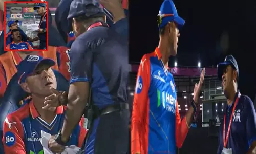 ராஜஸ்தான் - டெல்லி இடையேயான போட்டி; 4வது நடுவரிடம் வாக்குவாதத்தில் ஈடுபட்ட பாண்டிங்.. -  என்ன நடந்தது..?