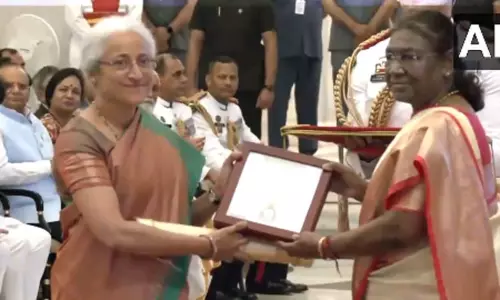 எம்.எஸ்.சுவாமிநாதன் உள்ளிட்ட 4 பேருக்கு பாரத ரத்னா விருது வழங்கினார் ஜனாதிபதி திரவுபதி முர்மு