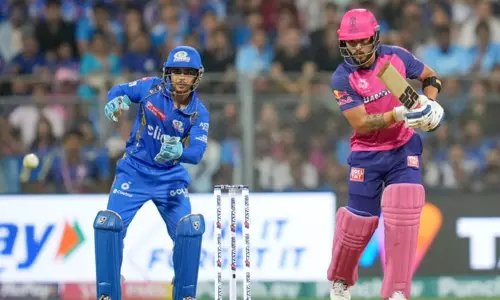 ரியான் பராக் அரைசதம்...மும்பை அணியை வீழ்த்தி ஹாட்ரிக் வெற்றியை பதிவு செய்த ராஜஸ்தான்