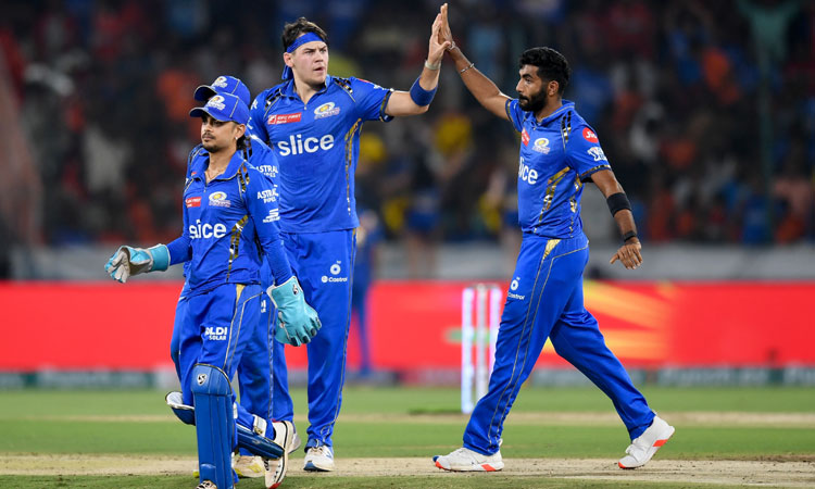 நடப்பு ஐ.பி.எல் தொடரில் அதிவேக பந்துவீச்சை பதிவு செய்த மும்பை வீரர்...எவ்வளவு வேகம் தெரியுமா...?