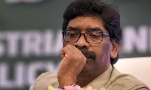 சோரன் மீதான பண மோசடி வழக்கு: பிரிட்ஜ், ஸ்மார்ட் டிவி பில்களை ஆதாரமாக சேர்த்த அமலாக்கத்துறை