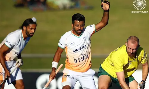 ஆஸ்திரேலியாவுக்கு எதிரான ஆக்கி தொடர்: இந்திய அணி 2-வது தோல்வி ஆஸ்திரேலியாவுக்கு எதிரான ஆக்கி தொடர்: இந்திய அணி 2-வது தோல்வி