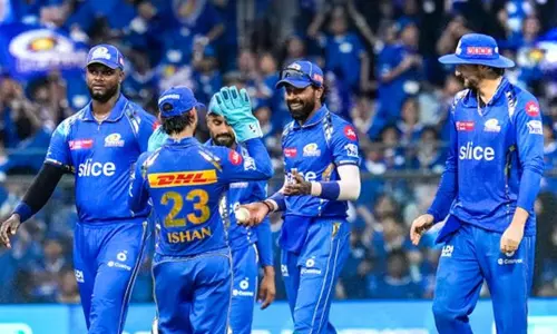 234 ரன்கள் அடித்தும் ஒரு வீரர் கூட அரைசதம் இல்லை: புதிய சாதனை படைத்த மும்பை இந்தியன்ஸ்