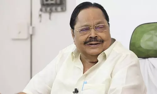 முதல்-அமைச்சர் மு.க.ஸ்டாலின் கை காட்டுபவரே இந்தியாவின் அடுத்த பிரதமர்: அமைச்சர் துரைமுருகன் முதல்-அமைச்சர் மு.க.ஸ்டாலின் கை காட்டுபவரே இந்தியாவின் அடுத்த பிரதமர்: அமைச்சர் துரைமுருகன்