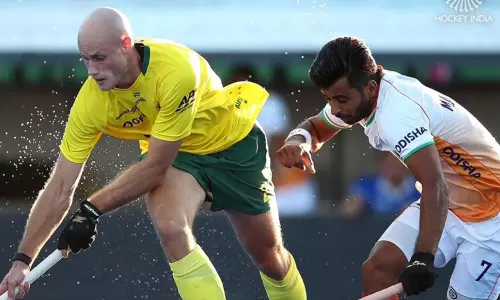 ஆஸ்திரேலியாவுக்கு எதிரான ஆக்கி தொடர்: 3-வது போட்டியில் இந்திய அணி போராடி தோல்வி ஆஸ்திரேலியாவுக்கு எதிரான ஆக்கி தொடர்: 3-வது போட்டியில் இந்திய அணி போராடி தோல்வி