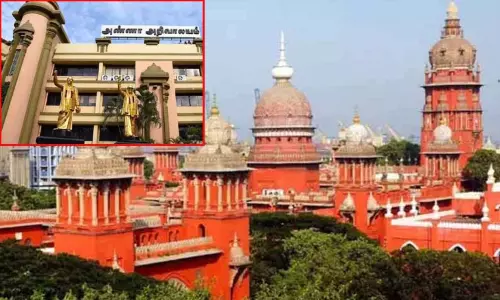 தேர்தல் விளம்பரங்களுக்கு முன் அனுமதி அளிப்பதில் பாரபட்சம்: ஐகோர்ட்டில் தி.மு.க. மனு தேர்தல் விளம்பரங்களுக்கு முன் அனுமதி அளிப்பதில் பாரபட்சம்: ஐகோர்ட்டில் தி.மு.க. மனு