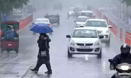 தமிழகத்தில் 15 மாவட்டங்களில் இரவு 7 மணி வரை மிதமான மழைக்கு வாய்ப்பு..! தமிழகத்தில் 15 மாவட்டங்களில் இரவு 7 மணி வரை மிதமான மழைக்கு வாய்ப்பு..!