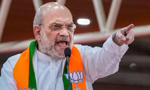 அதிகாரிகள் துணையுடன் 25 ஆண்டுகளாக ஊழல் அரசு நடத்துகிறார், நவீன் பட்நாயக் - அமித்ஷா தாக்கு