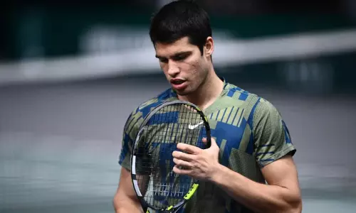 மாட்ரிட் ஓபன் டென்னிஸ்: நடப்பு சாம்பியன் அல்காரஸ் 3-வது சுற்றுக்கு முன்னேற்றம்