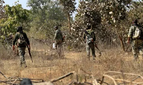 சத்தீஷ்கார் என்கவுண்ட்டர்: நக்சலைட்டு சுட்டுக்கொலை