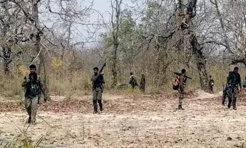 சத்தீஷ்கார்: பாதுகாப்புப்படையினர் நடத்திய என்கவுண்ட்டரில் 7 நக்சலைட்டுகள் சுட்டுக்கொலை