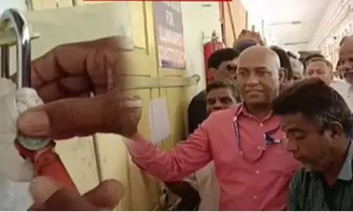 விழுப்புரத்தில் வாக்குப்பதிவு இயந்திரங்கள் வைக்கப்பட்டுள்ள அறையில் சிசிடிவி கேமராக்கள் செயலிழப்பு