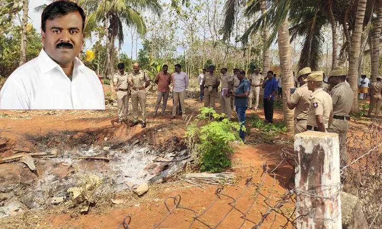 காங். மாவட்ட தலைவர் ஜெயக்குமார் சடலமாக மீட்கப்பட்ட சம்பவம்: தோட்ட தொழிலாளியிடம் விசாரணை