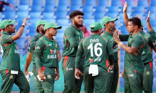 ஜிம்பாப்வேவுக்கு எதிரான டி20 தொடர்; கடைசி இரு போட்டிகளுக்கான வங்காளதேச அணி அறிவிப்பு ஜிம்பாப்வேவுக்கு எதிரான டி20 தொடர்; கடைசி இரு போட்டிகளுக்கான வங்காளதேச அணி அறிவிப்பு