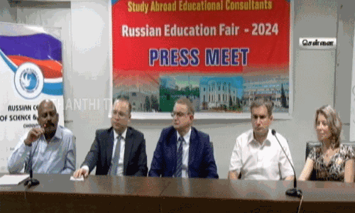 ரஷிய பல்கலைக்கழகங்களில் இந்திய மாணவர்களுக்கு 8,000 மருத்துவ இடங்கள் ஒதுக்கீடு