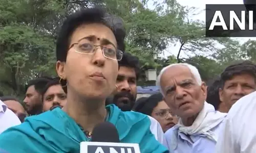 அரவிந்த் கெஜ்ரிவாலுக்கு ஜாமீன் அரவிந்த் கெஜ்ரிவாலுக்கு ஜாமீன்