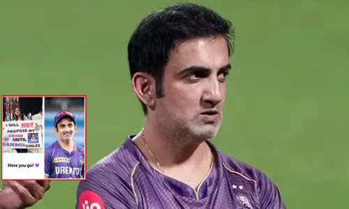 நீங்கள் சிரித்தால்தான் காதலனுக்கு புரொபோஸ் செய்வேன்; ரசிகையின் கோரிக்கையை நிறைவேற்றிய கம்பீர் நீங்கள் சிரித்தால்தான் காதலனுக்கு புரொபோஸ் செய்வேன்; ரசிகையின் கோரிக்கையை நிறைவேற்றிய கம்பீர்