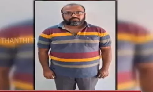 ஐ.ஏ.எஸ் அதிகாரி என்று அறிமுகமாகி சொத்து வழக்கைத் தீர்த்து வைப்பதாக கூறி ரூ.27 லட்சம் மோசடி செய்த நபர் கைது ஐ.ஏ.எஸ் அதிகாரி என்று அறிமுகமாகி சொத்து வழக்கைத் தீர்த்து வைப்பதாக கூறி ரூ.27 லட்சம் மோசடி செய்த நபர் கைது