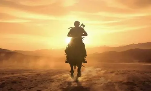 இந்தியன் 2 படத்தில் இடம் பெற்றுள்ள  பாரா பாடலின் புரோமோ வெளியீடு