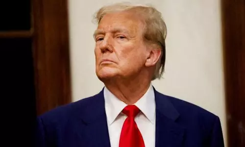 பாலியல் பலாத்கார காட்சி: டிரம்பின் வாழ்க்கை வரலாறு படத்தை எதிர்த்து வழக்கு