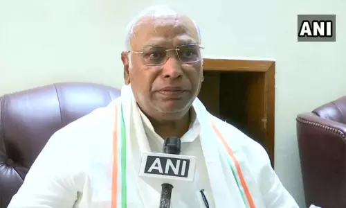 இந்திய நிலப்பகுதியை சீனா ஆக்கிரமித்தும் மோடி மவுனம் காக்கிறார்; காங்கிரஸ் குற்றச்சாட்டு இந்திய நிலப்பகுதியை சீனா ஆக்கிரமித்தும் மோடி மவுனம் காக்கிறார்; காங்கிரஸ் குற்றச்சாட்டு