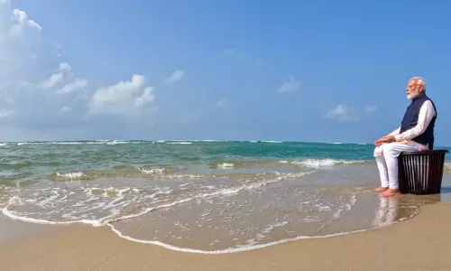 கன்னியாகுமரி வரும் பிரதமர் மோடி; விவேகானந்தர் பாறையில் இரவு பகலாக தியானம்