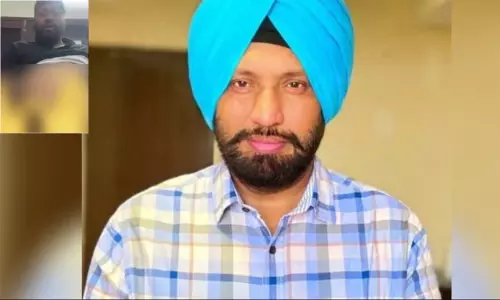 வீடியோ காலில் இளம்பெண்ணிடம் நிர்வாணமாக நின்று பேசி சர்ச்சையில் சிக்கிய ஆம் ஆத்மி மந்திரி வீடியோ காலில் இளம்பெண்ணிடம் நிர்வாணமாக நின்று பேசி சர்ச்சையில் சிக்கிய ஆம் ஆத்மி மந்திரி