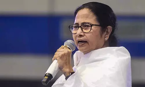 மேற்கு வங்காளத்தில் பா.ஜனதாவுக்கு ரசகுல்லாதான் கிடைக்கும் - மம்தா பானர்ஜி மேற்கு வங்காளத்தில் பா.ஜனதாவுக்கு ரசகுல்லாதான் கிடைக்கும் - மம்தா பானர்ஜி