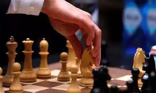 உலக செஸ் சாம்பியன்ஷிப்பை இந்தியாவில் நடத்த விண்ணப்பம்