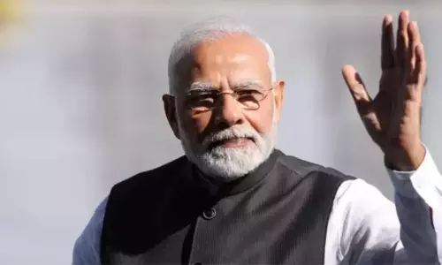 பிரதமர் மோடிக்கு தடை விதிக்கக்கோரிய மனு - ஐகோர்ட்டு பிறப்பித்த அதிரடி உத்தரவு