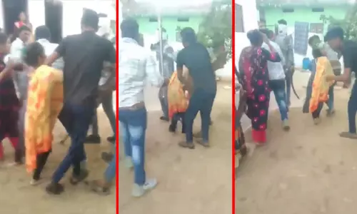 வேறொரு நபருடன் திருமணம்; இளம்பெண்ணை வீடு புகுந்து கடத்திய பலாத்கார குற்றவாளி:  வைரலான வீடியோ